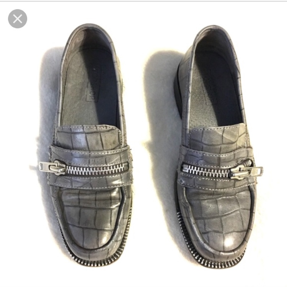 Topshop Loafers!